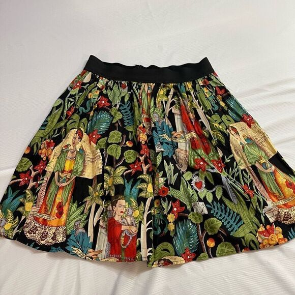 HEMET Frida Kahlo Print Pleated Skirt Size Large - Picture 1 of 9